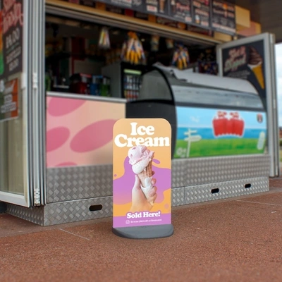  Ecoflex 2 Advertising Ice Cream On Seafront