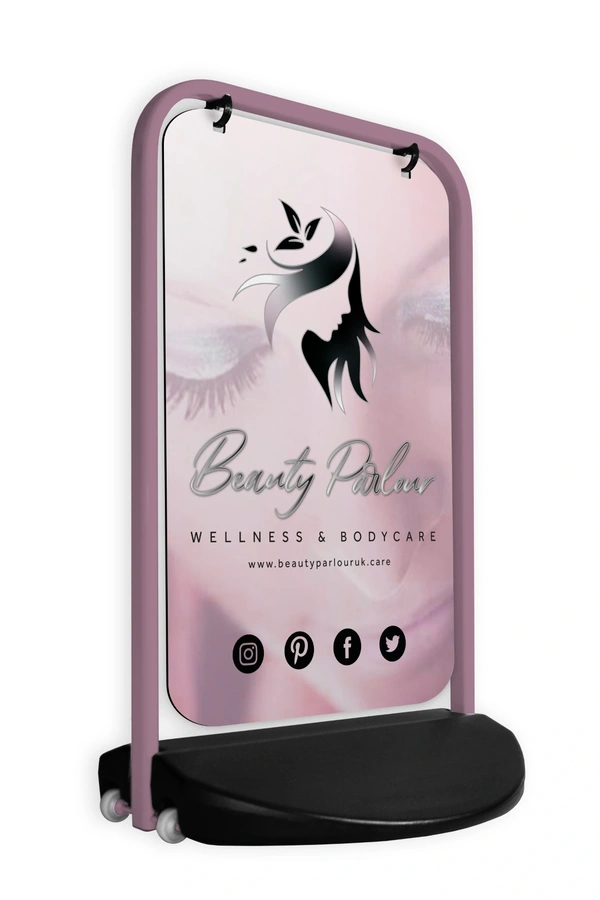  Swinger 3000 Custom Frame With Aluminium Panel Showing Beauty Salon Artwork