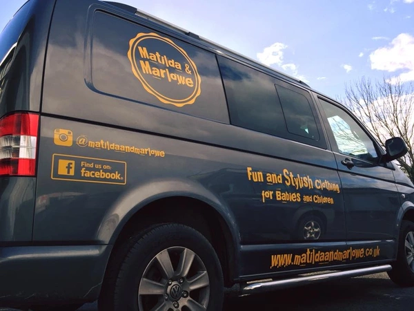  Van Graphics
